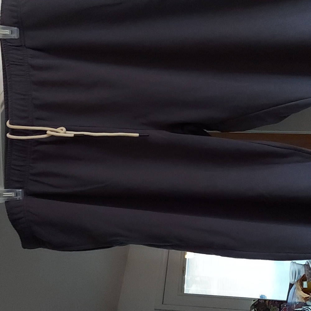 ZELOS Men’s Black Sweatpants with Cream Drawstring